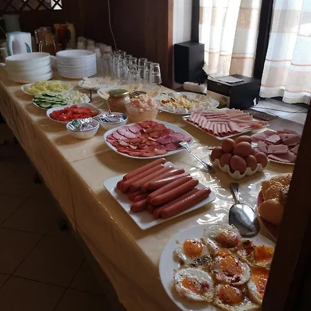 Gomba Panzio Bed & Breakfast *